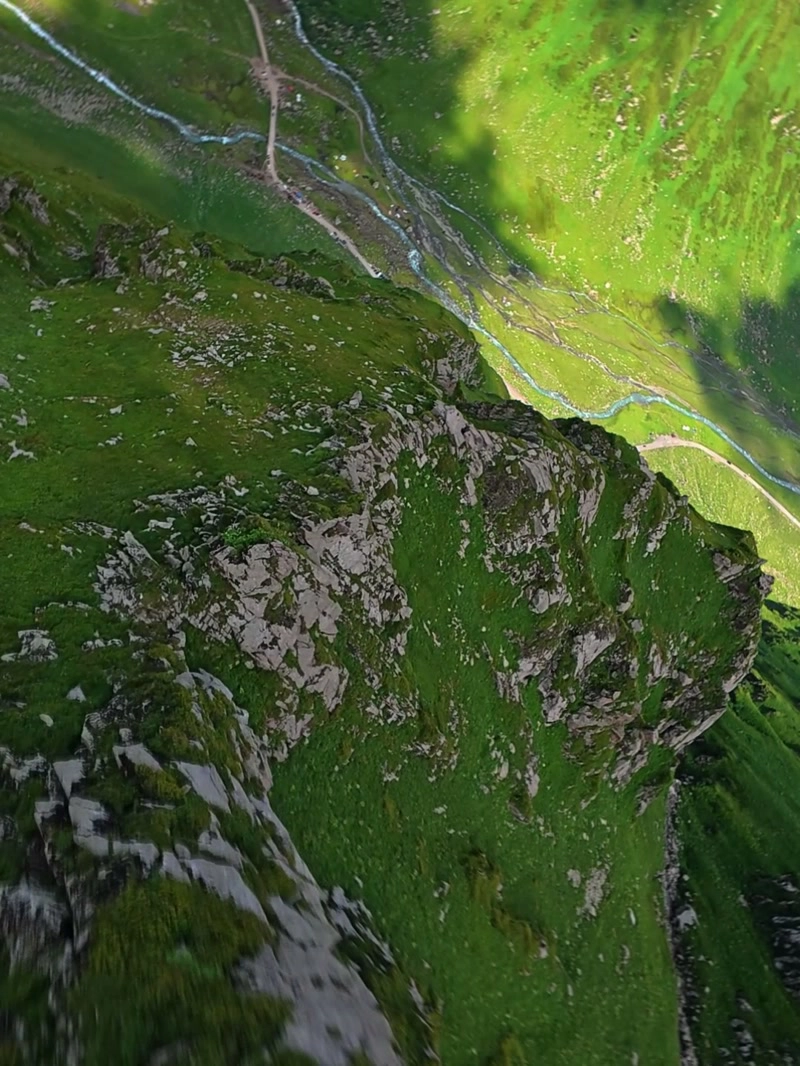 遇见山河辽阔